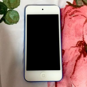 iPod model A1574 (6th Generation) I believe!